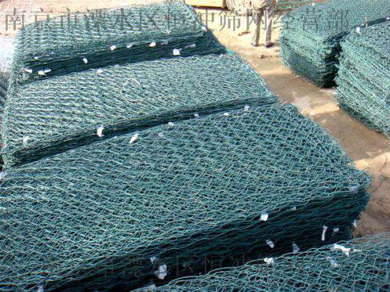 南京河床铺砌双隔板格宾网、河道治理雷诺护垫、水利建设石笼网